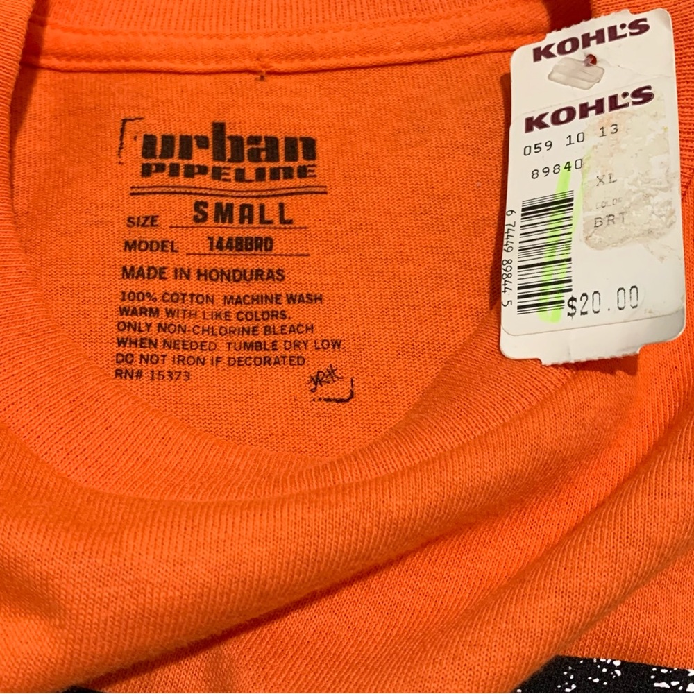 urban pipeline Orange Graphic Warning Daydreaming In Progress T-Shirt NWT Small - Picture 4 of 5
